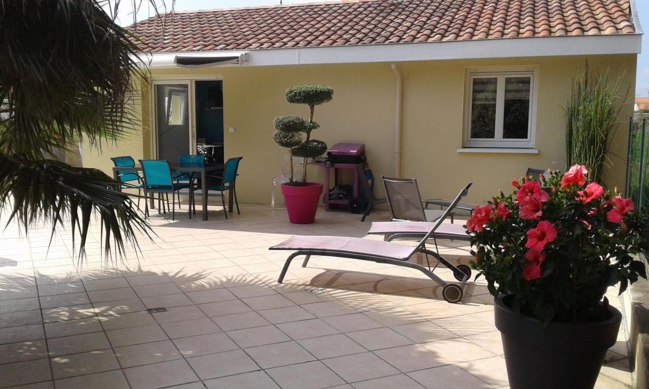 Gite T2 Tarnos Avec Piscine Exteriör bild